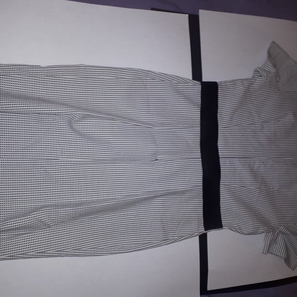 Classic Style Work Dress - Picture 2 of 4